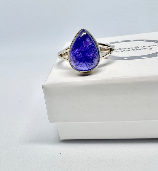 Tanzanite ring