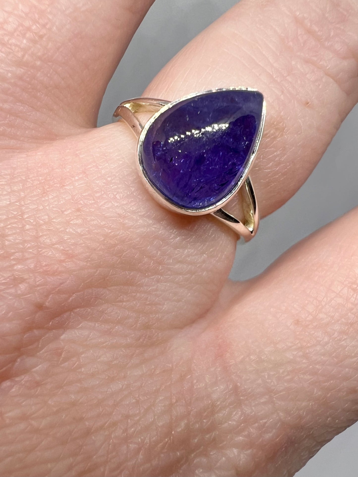 Tanzanite ring